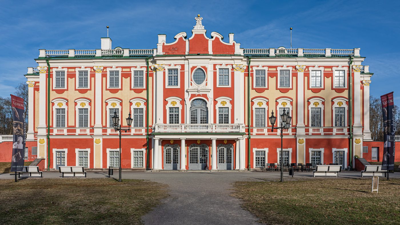 Kadriorg Palace and Park Tour