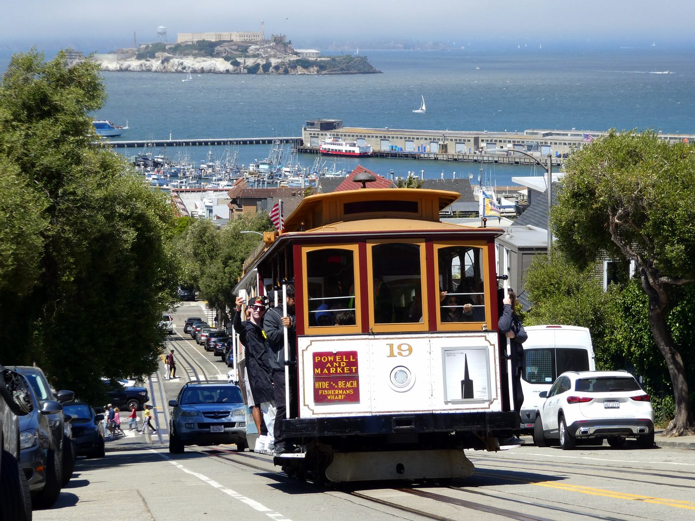 Cable Car and Hill Neighbourhoods Walking Tour