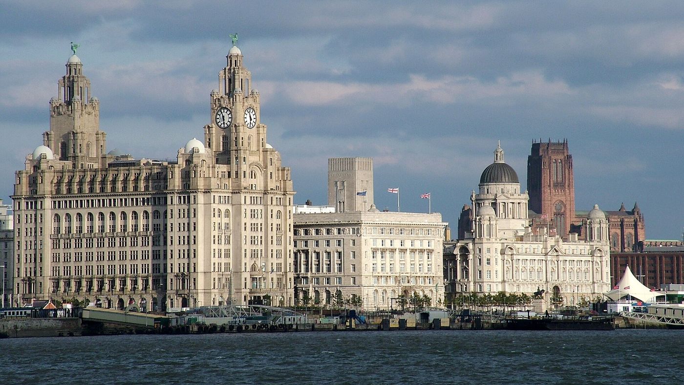 Liverpool Waterfront and Beatles Walk