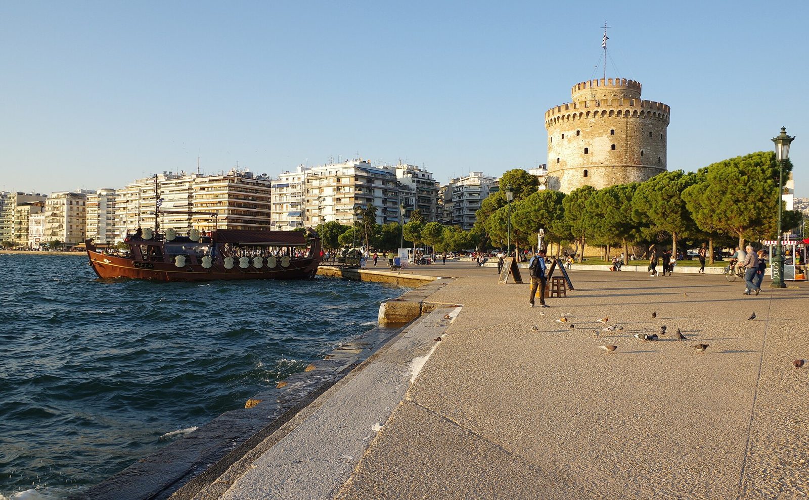 Thessaloniki waterfront and the White Tower