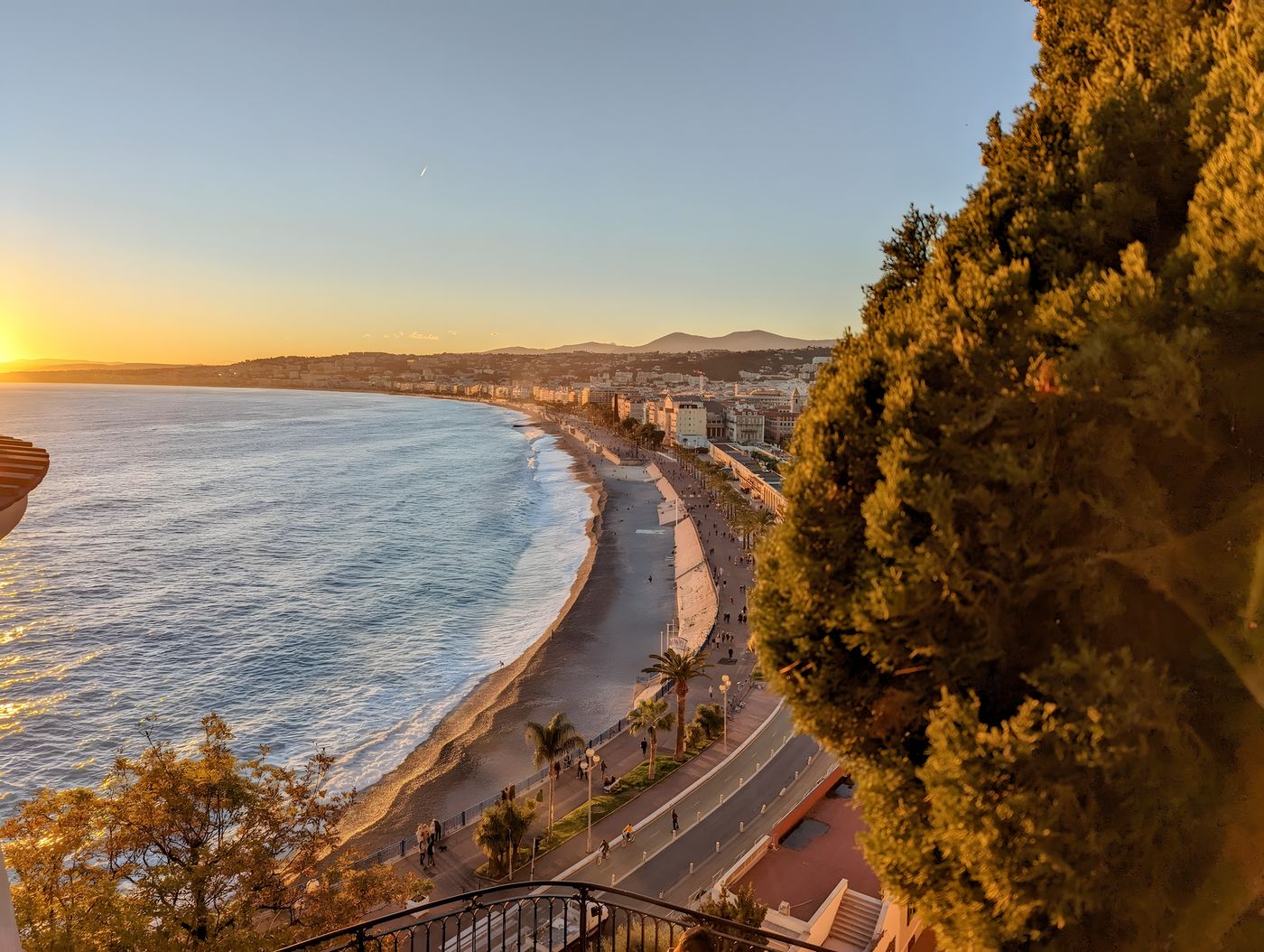 Promenade des Anglais and Old Nice Walk