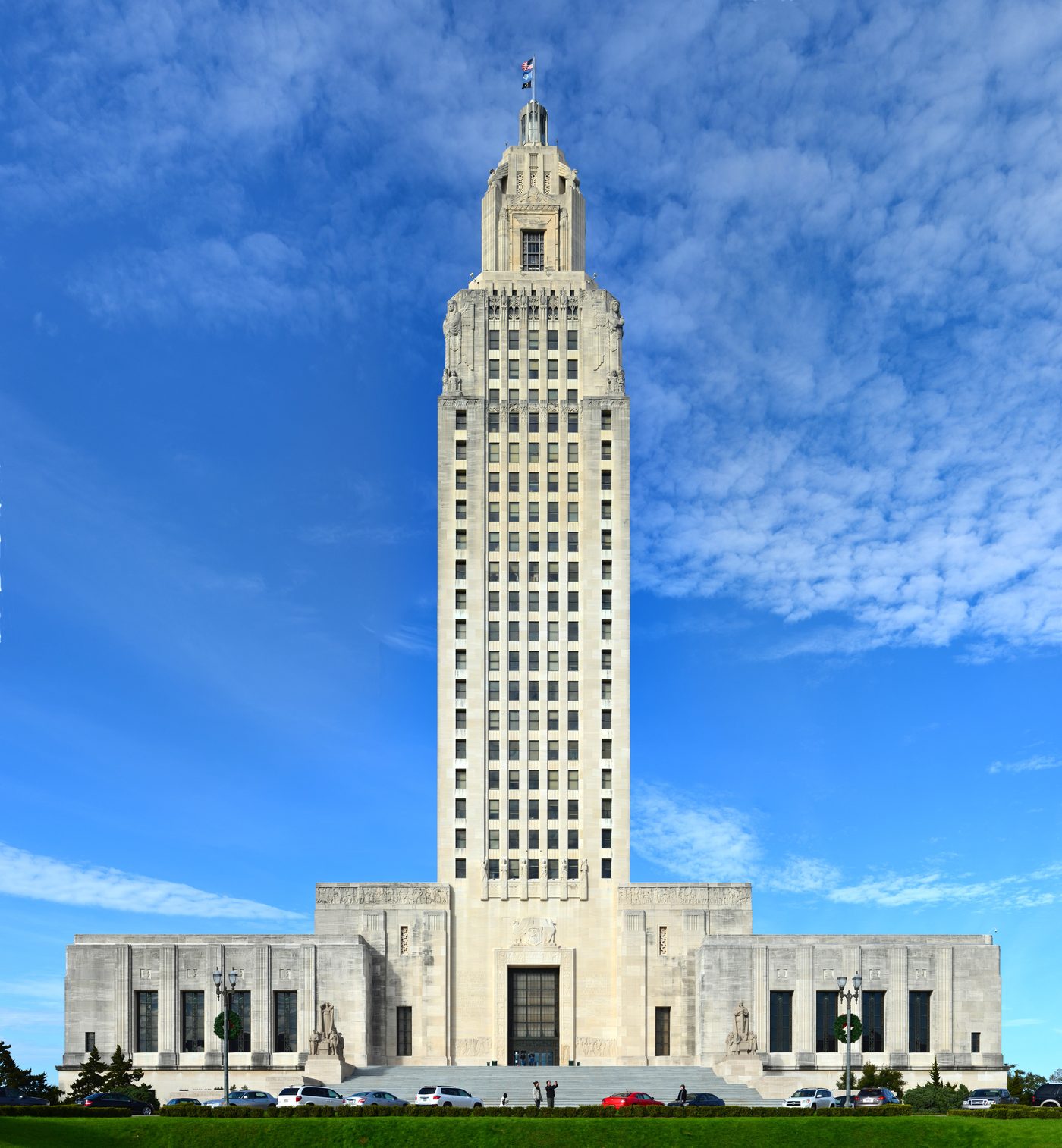 State Capitol and Old Baton Rouge Walk